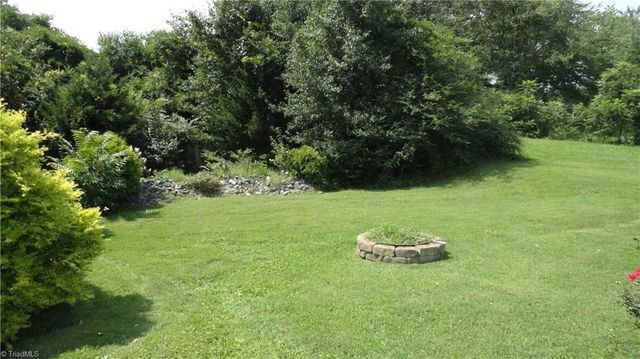 923 South Street, Mount Airy, NC 27030