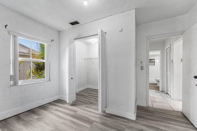 2030 NW 43rd Street, Miami, FL 33142