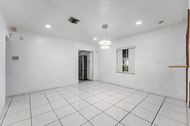 2030 NW 43rd Street, Miami, FL 33142