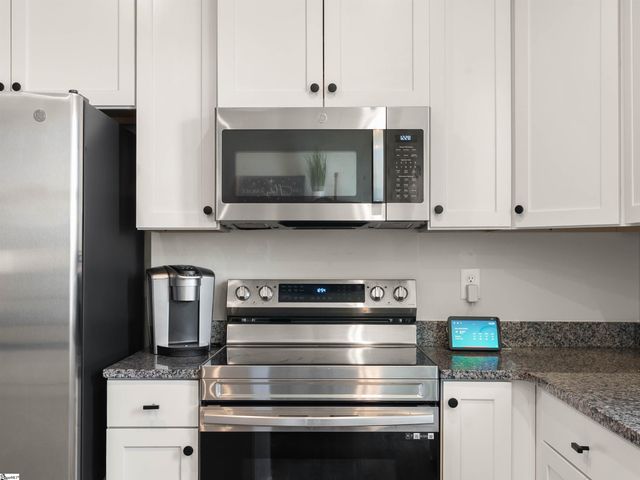 130 Marthawood Lane, Greer, SC 29650