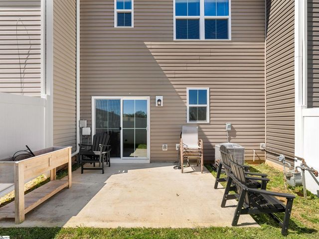 130 Marthawood Lane, Greer, SC 29650