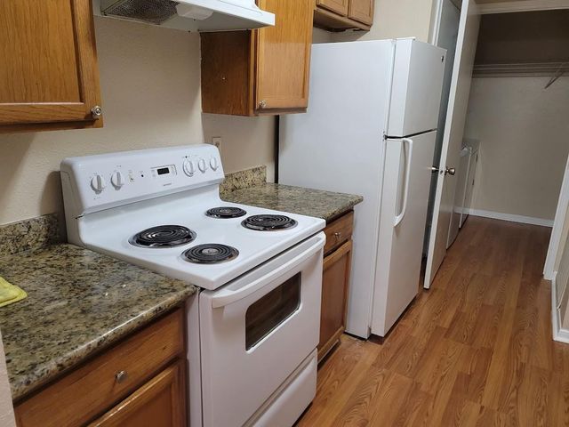 6606 De Moss Drive 604, Houston, TX 77074