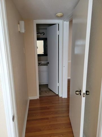 6606 De Moss Drive 604, Houston, TX 77074