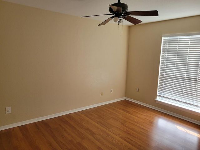 6606 De Moss Drive 604, Houston, TX 77074