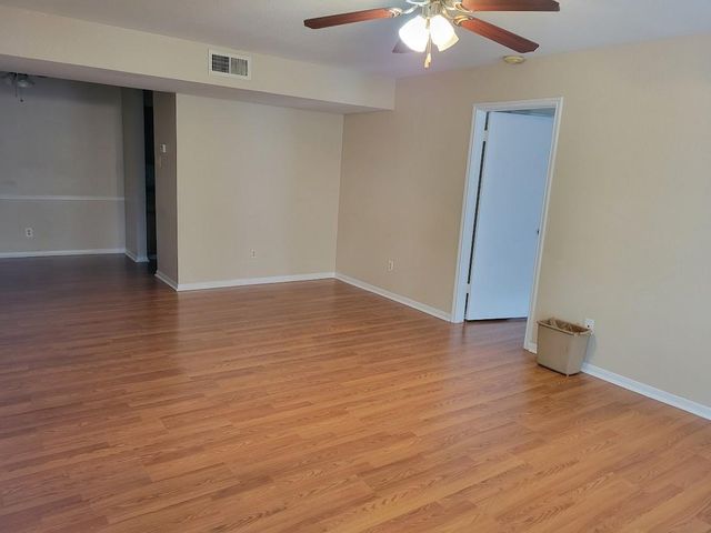 6606 De Moss Drive 604, Houston, TX 77074