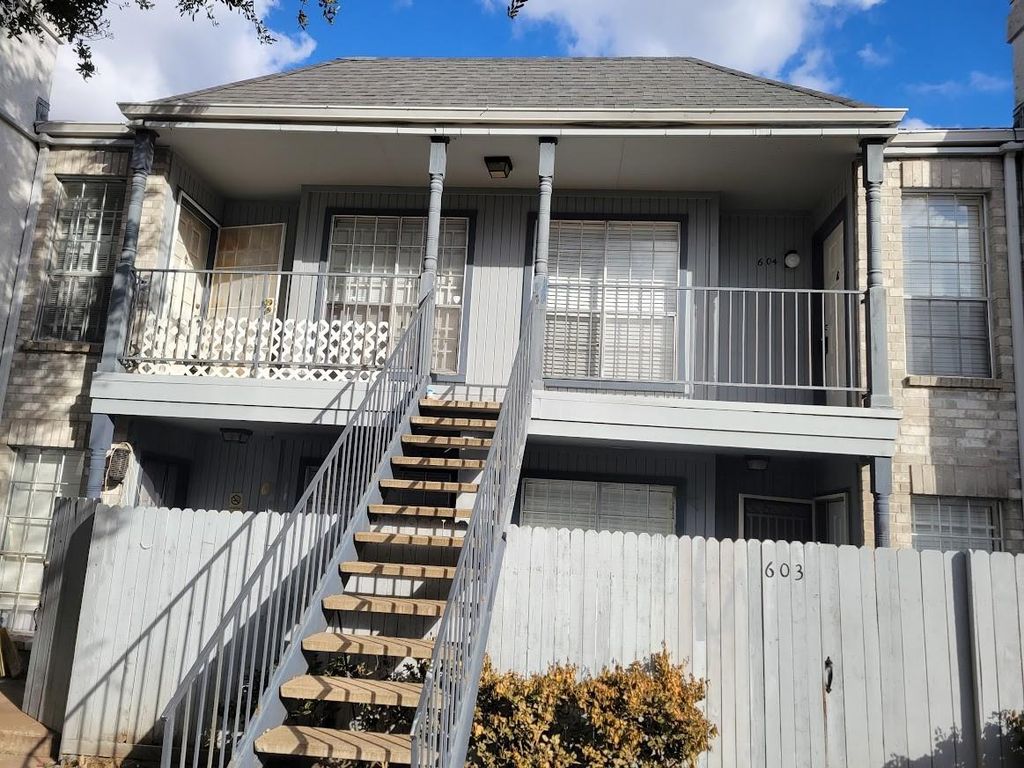 6606 De Moss Drive 604, Houston, TX 77074