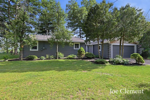 5708 E 52nd Street, Croton Twp, MI 49337