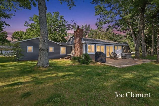 5708 E 52nd Street, Croton Twp, MI 49337
