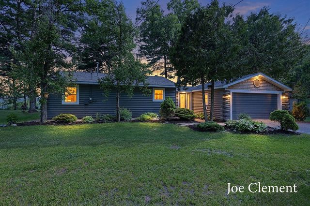 5708 E 52nd Street, Croton Twp, MI 49337