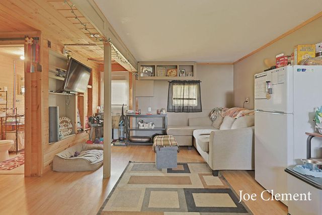 5708 E 52nd Street, Croton Twp, MI 49337