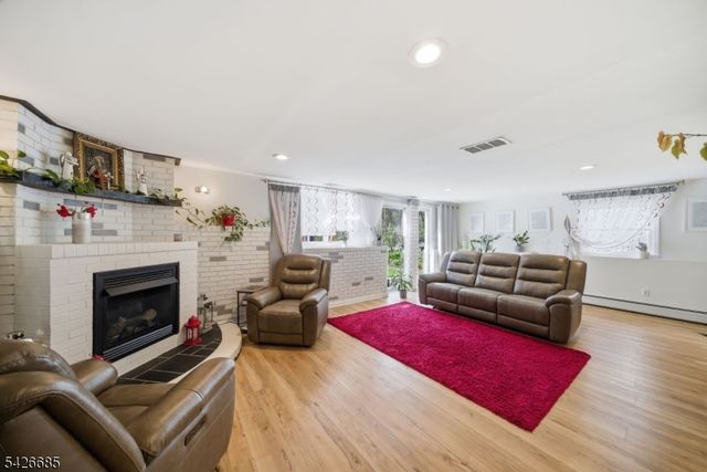 6 WHITTEN PLACE, Denville Twp., NJ 07834