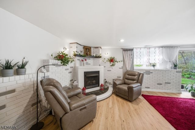 6 WHITTEN PLACE, Denville Twp., NJ 07834