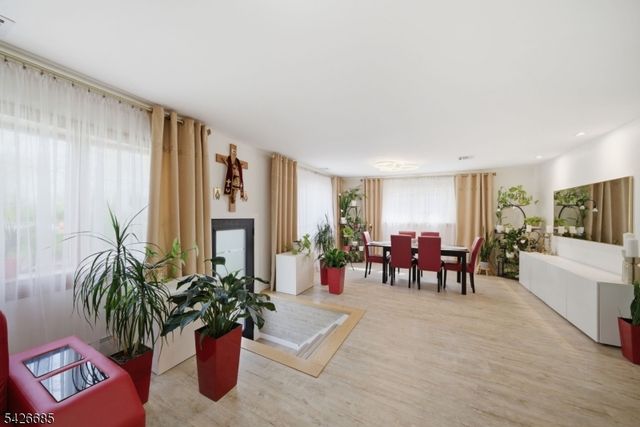 6 WHITTEN PLACE, Denville Twp., NJ 07834