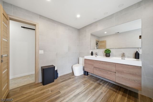 6 WHITTEN PLACE, Denville Twp., NJ 07834