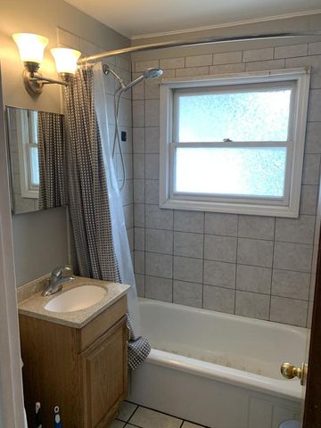 2605 Park Street, Rolling Meadows, IL 60008