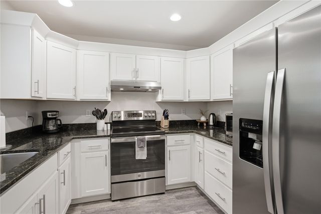 213 Singing Pines Road, Seneca, SC 29678