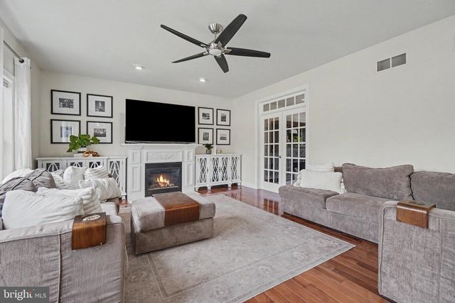 2 RIDGE DRIVE, Carlisle, PA 17015
