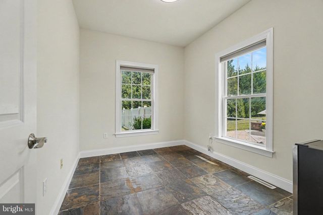 2 RIDGE DRIVE, Carlisle, PA 17015