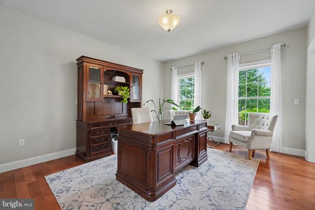 2 RIDGE DRIVE, Carlisle, PA 17015