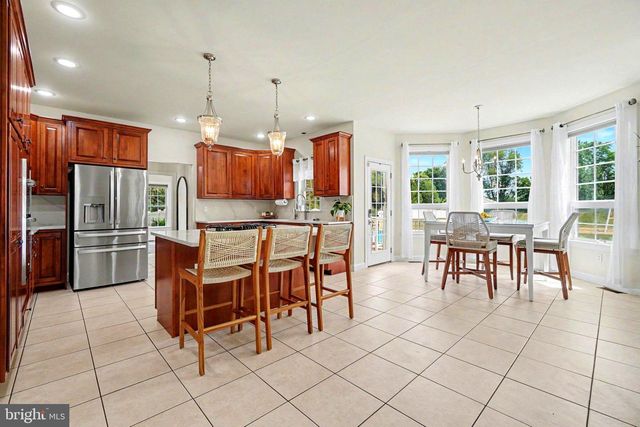 2 RIDGE DRIVE, Carlisle, PA 17015
