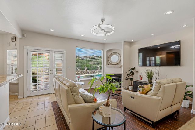 6491 CALLE DEL SOL Drive, El Paso, TX 79912