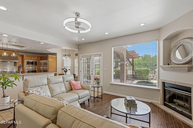6491 CALLE DEL SOL Drive, El Paso, TX 79912