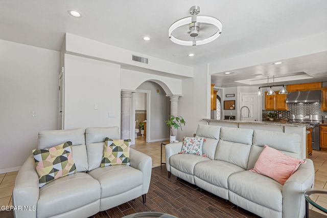 6491 CALLE DEL SOL Drive, El Paso, TX 79912