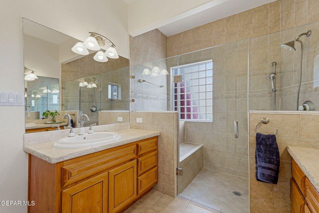 6491 CALLE DEL SOL Drive, El Paso, TX 79912
