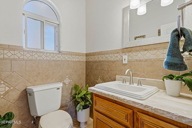 6491 CALLE DEL SOL Drive, El Paso, TX 79912