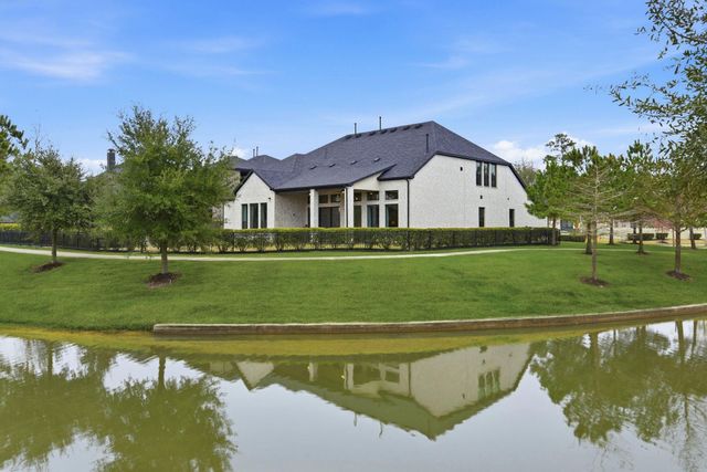 10102 S Goshawk Trail, Conroe, TX 77385