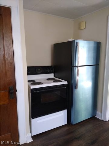 2606 10th Street SW, Canton, OH 44710