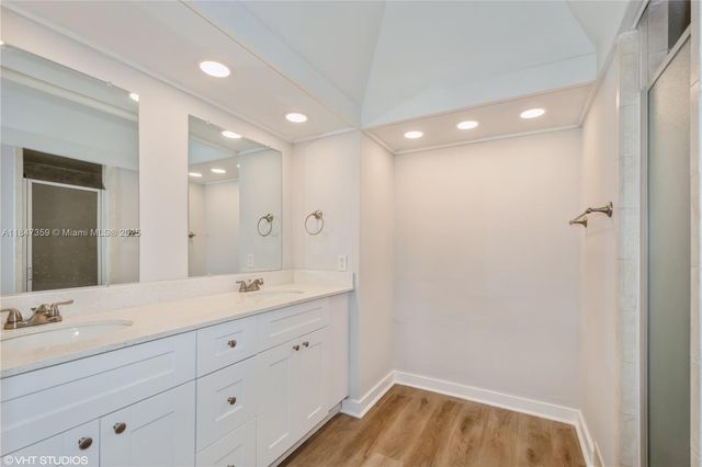 835 NW 81st Ter 7, Plantation, FL 33324