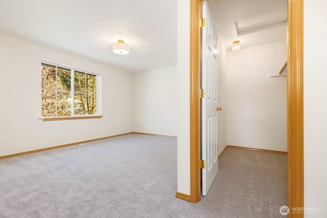 923 Sarah Ct NW, Olympia, WA 98502