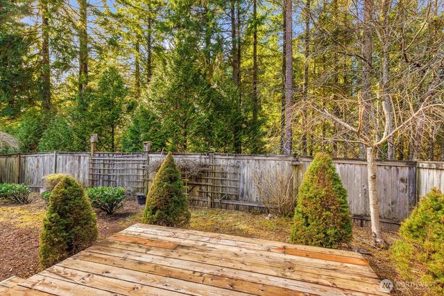 923 Sarah Ct NW, Olympia, WA 98502