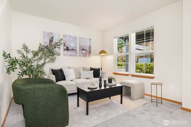 923 Sarah Ct NW, Olympia, WA 98502