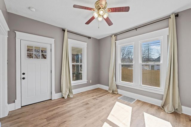 705 N Elm Street, Champaign, IL 61820