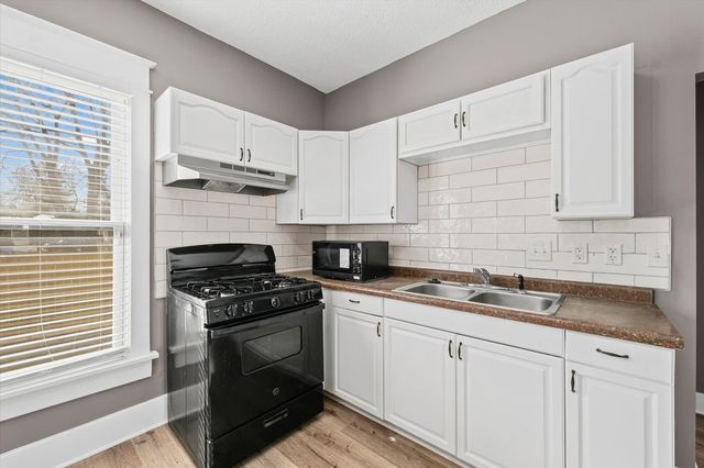 705 N Elm Street, Champaign, IL 61820