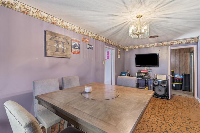 214 IVAN RD, Memphis, TN 38109