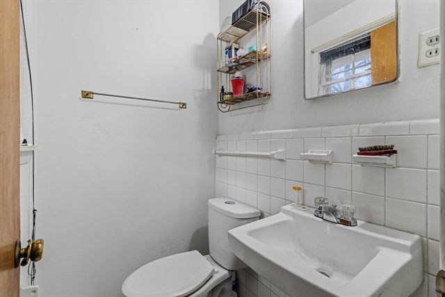 214 IVAN RD, Memphis, TN 38109