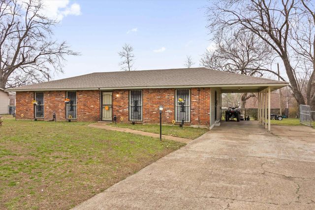 214 IVAN RD, Memphis, TN 38109
