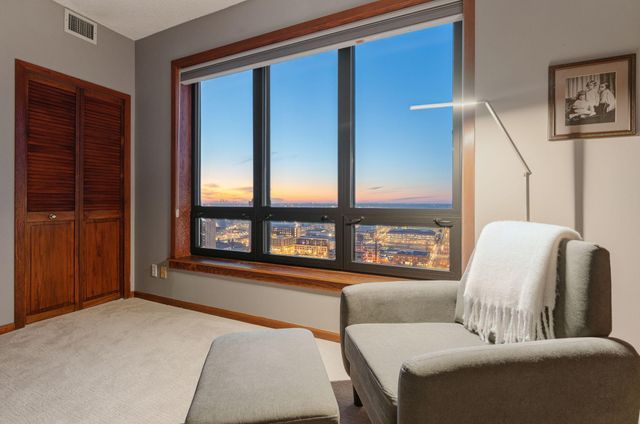 168 6th Street E 3606, Saint Paul, MN 55101