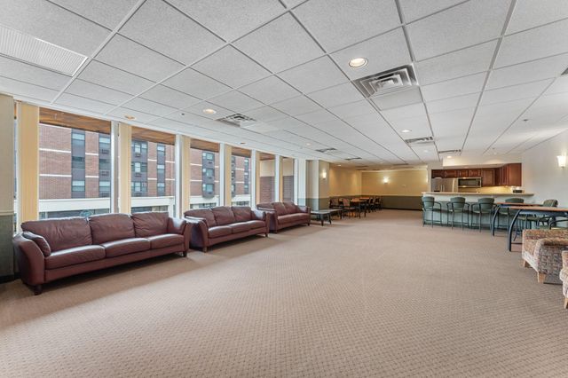 168 6th Street E 3606, Saint Paul, MN 55101