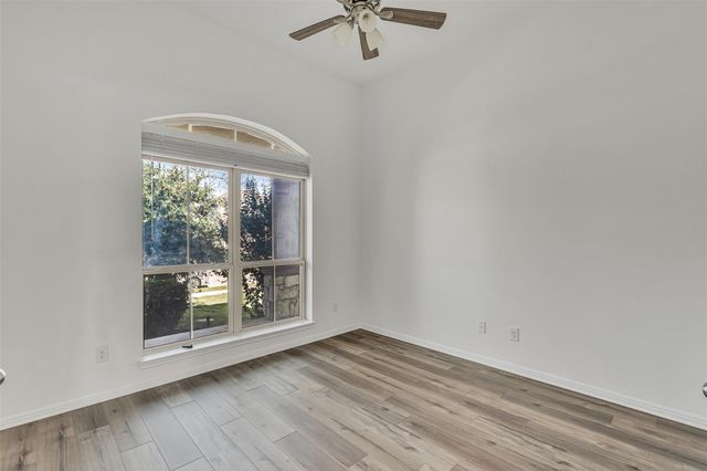 620 Little Draw LN, Leander, TX 78641