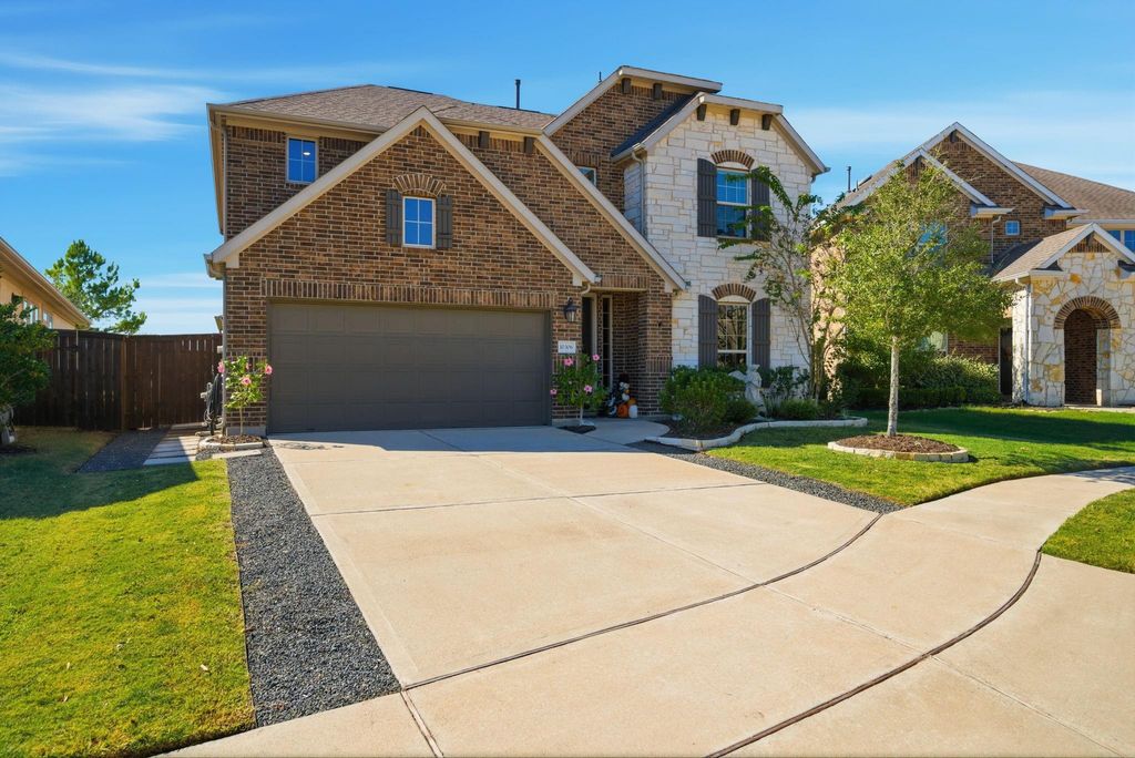 10306 Aldrin Drive, Iowa Colony, TX 77583