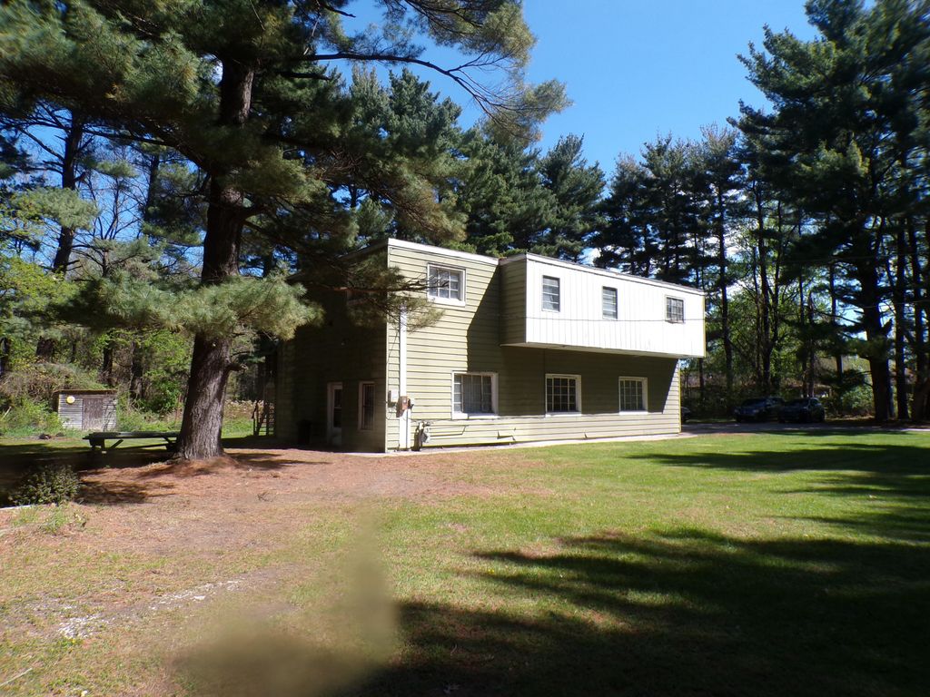 5700 Mccasland Avenue, Portage, IN 46368