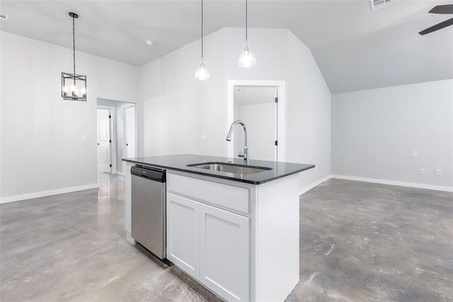 2325 SW 90 Place, Oklahoma City, OK 73159