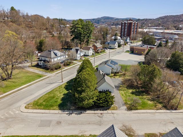 25 Second Street, Barre City, VT 05641