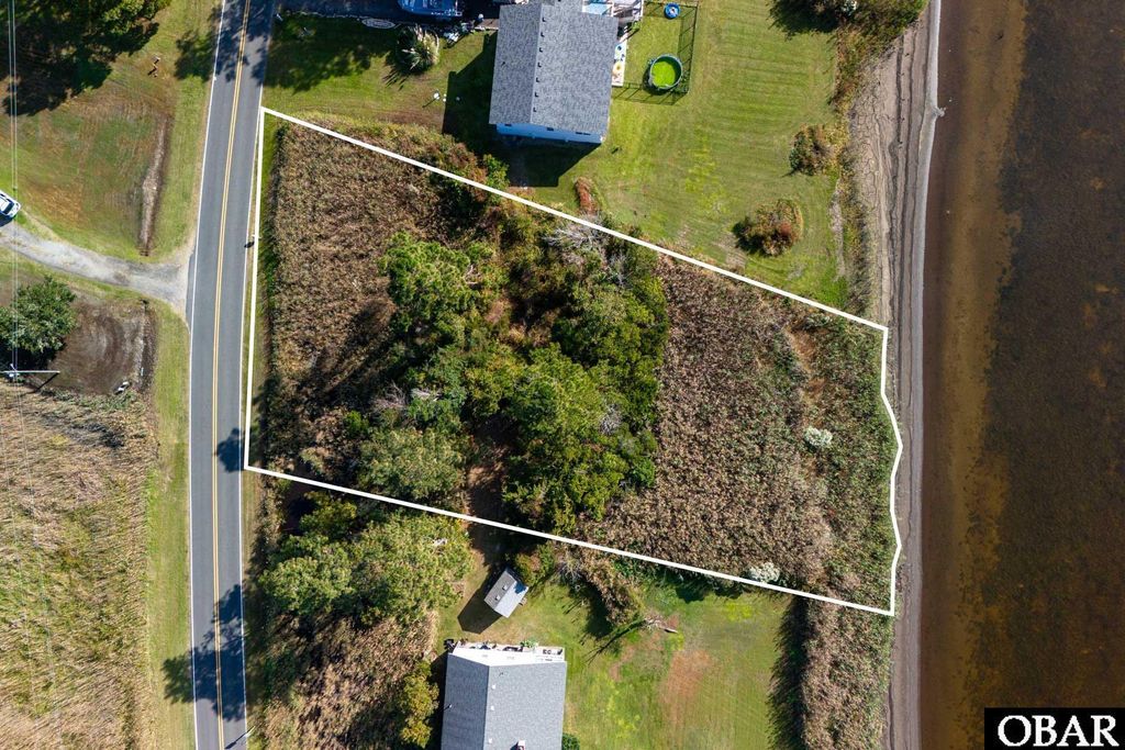 Image 5 of property listing at 137 Bayview Dr Lot N, Stumpy Point, NC 27978