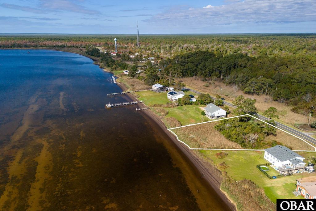 Image 9 of property listing at 137 Bayview Dr Lot N, Stumpy Point, NC 27978