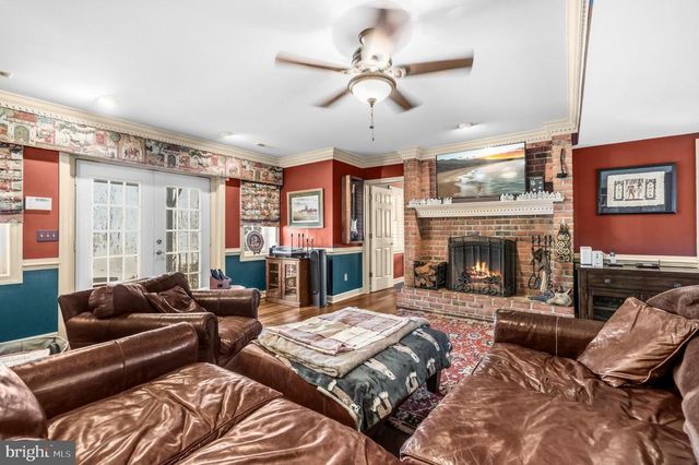 4514 DEN HAAG RD, Warrenton, VA 20187